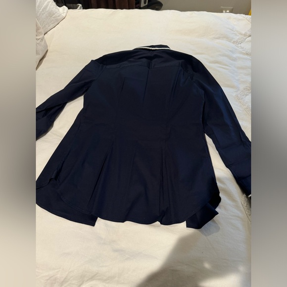 ANN TAYLOR blue contrast tipped perfect shirt - Picture 6 of 6